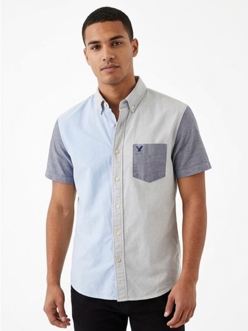 American Eagle Outfitters Short Sleeve Button-Down Shirt in Light Blue and Gray